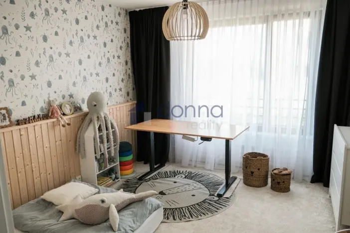 Pronájem bytu 3+kk, Praha, Hrašeho, 86 m2