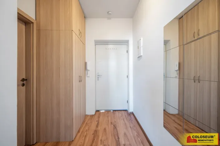 Prodej bytu 1+kk, Brno, Slunná, 39 m2