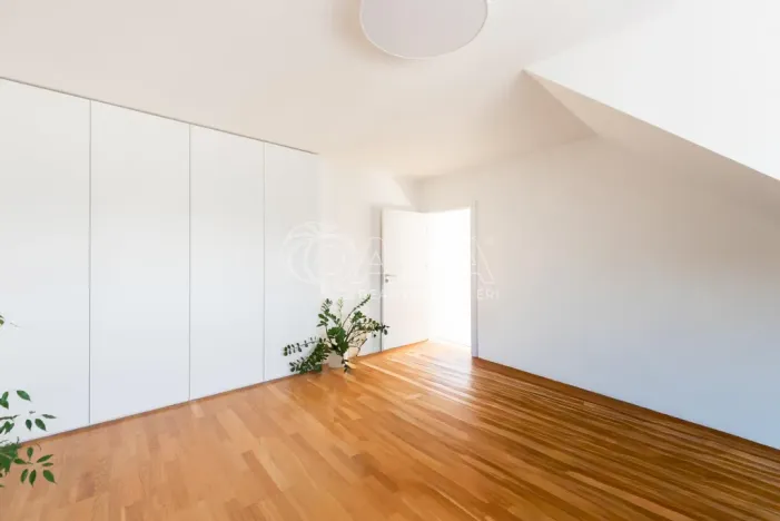 Pronájem bytu 4+kk, Praha - Hloubětín, K náhonu, 119 m2