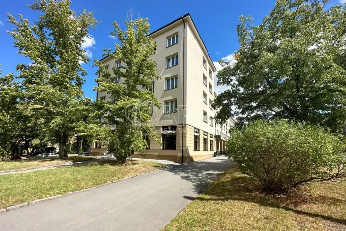 Pronájem bytu 2+1, Praha - Strašnice, Průběžná, 55 m2