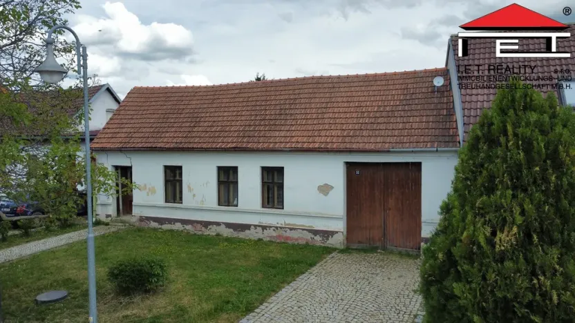 Prodej rodinného domu, Újezd u Brna, nám. sv. Jana, 111 m2