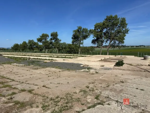 Pronájem skladu, Měník, 500 m2