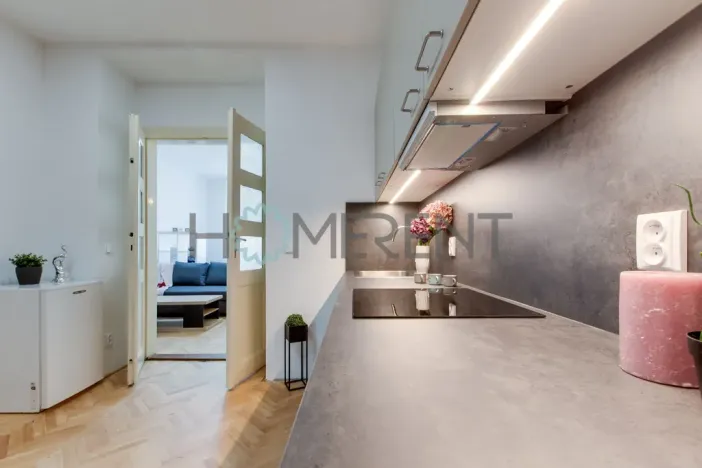 Pronájem bytu 2+1, Praha, Jilemnického, 53 m2