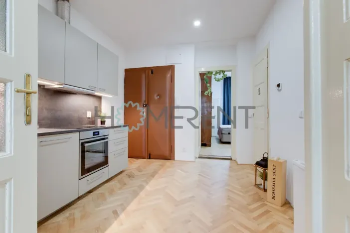 Pronájem bytu 2+1, Praha, Jilemnického, 53 m2