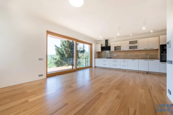 Pronájem rodinného domu, Roztoky, Nad vinicemi, 393 m2