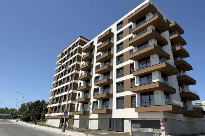 Pronájem bytu 1+kk, Praha - Černý Most, Arnošta Valenty, 38 m2