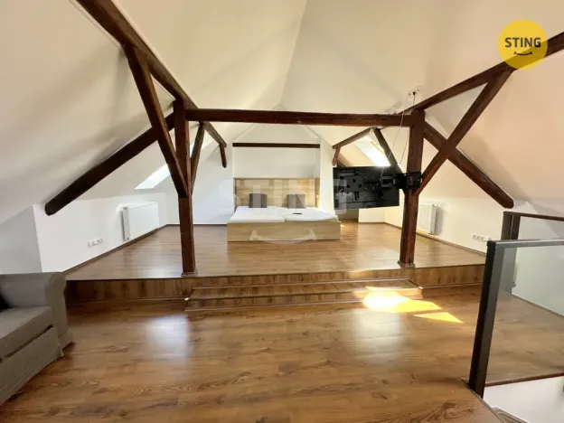 Pronájem rodinného domu, Vícenice u Náměště nad Oslavou, 230 m2