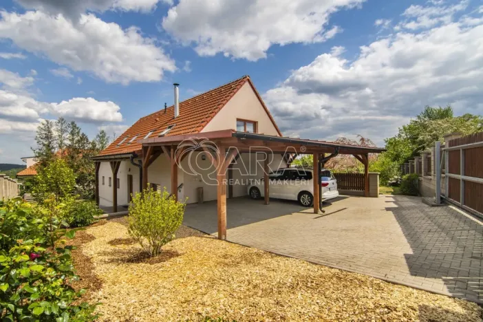 Prodej rodinného domu, Kosoř, 241 m2