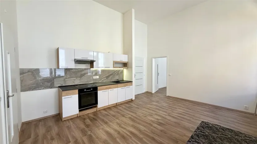Pronájem bytu 3+kk, Cheb, Židovská, 62 m2