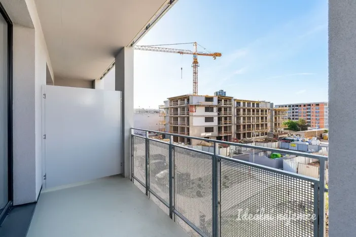Pronájem bytu 1+kk, Praha - Vysočany, Poděbradská, 33 m2