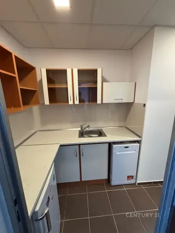 Pronájem kanceláře, Most, Obránců míru, 68 m2