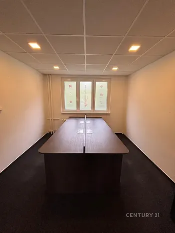 Pronájem kanceláře, Most, Obránců míru, 68 m2