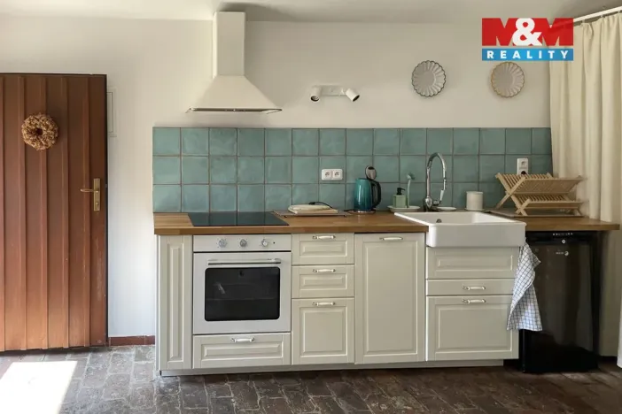 Prodej chalupy, Keblice, 290 m2