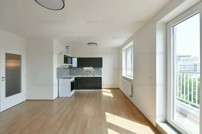 Pronájem bytu 1+kk, Praha - Holešovice, V závětří, 41 m2