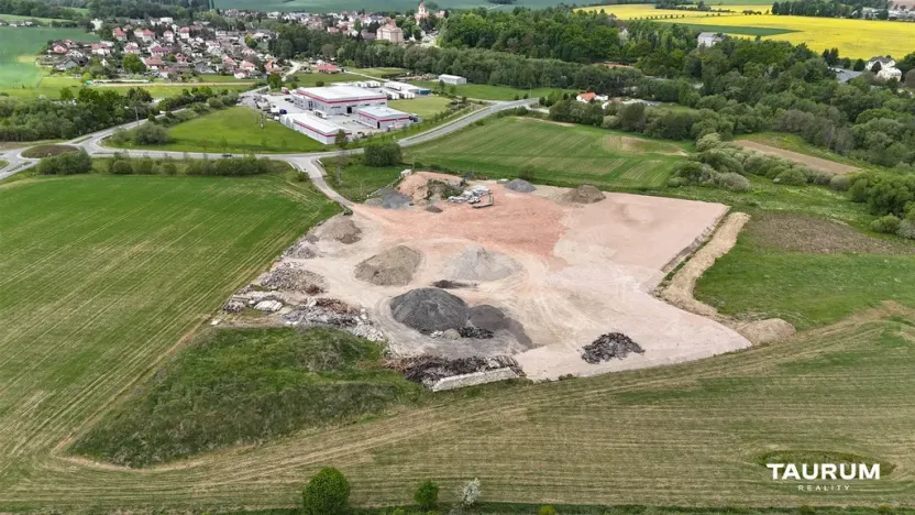 Prodej komerčního pozemku, Poběžovice, 33341 m2