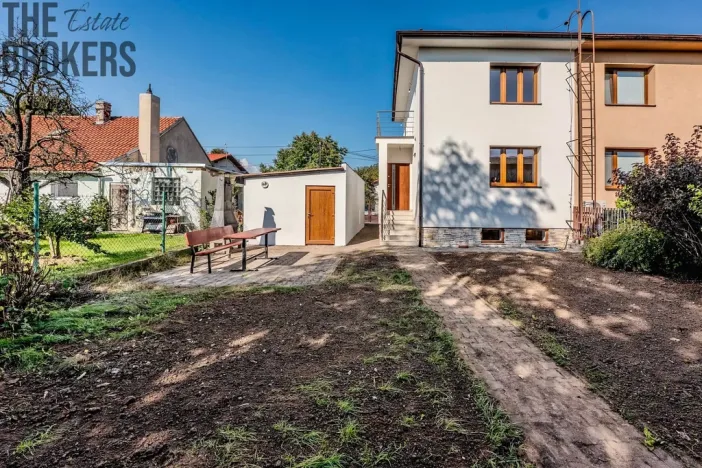 Prodej rodinného domu, Libiš, Na Blatech, 98 m2