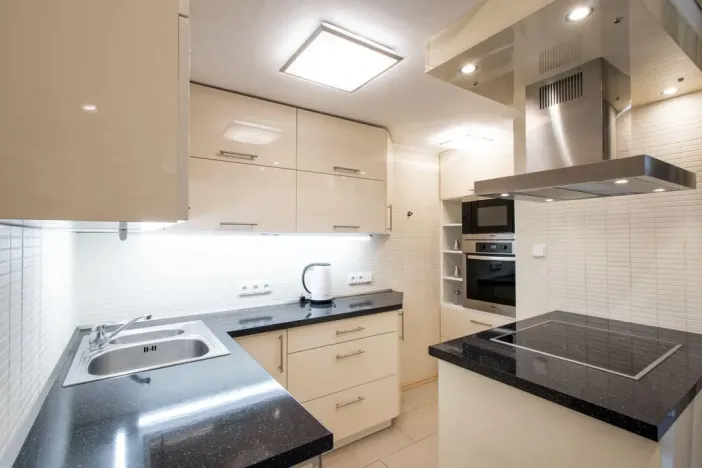 Pronájem bytu 2+kk, Praha - Nové Město, Krakovská, 39 m2