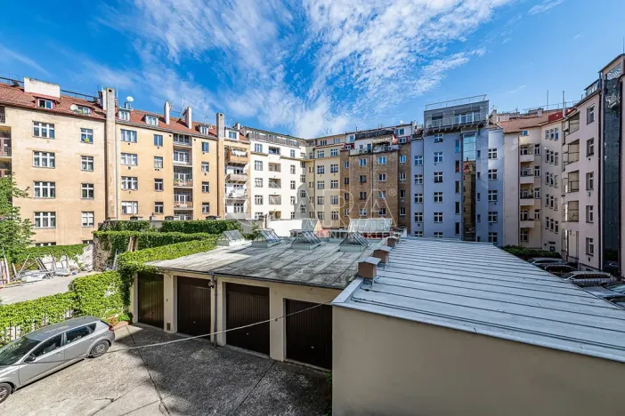 Prodej bytu 4+kk, Praha - Bubeneč, Čs. armády, 128 m2