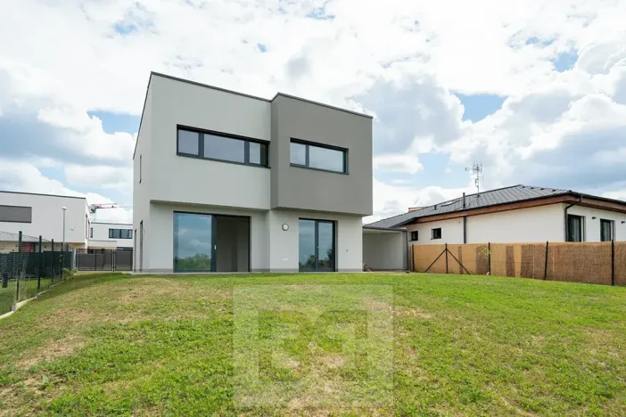 Pronájem rodinného domu, Praha - Stodůlky, Čeřovského, 147 m2