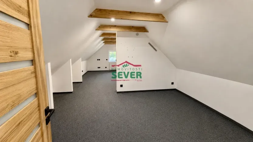 Prodej rodinného domu, Louny - Nečichy, 220 m2