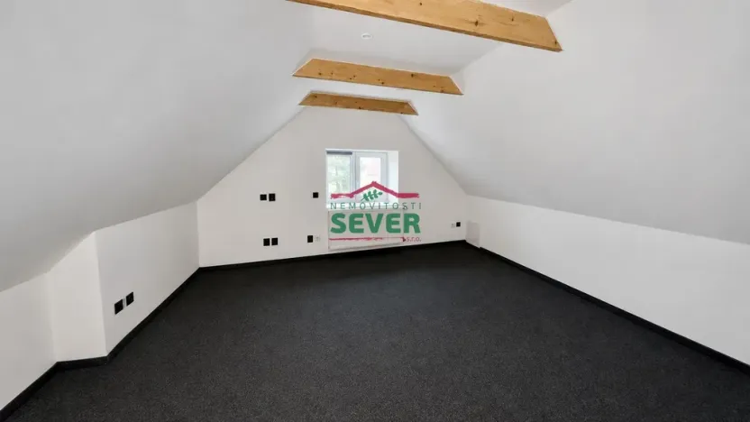 Prodej rodinného domu, Louny - Nečichy, 220 m2