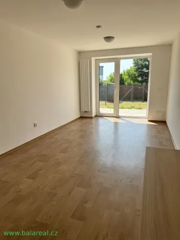 Pronájem bytu 1+kk, Zbýšov, čtvrť Padělky, 30 m2