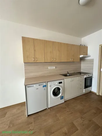 Pronájem bytu 1+kk, Zbýšov, čtvrť Padělky, 30 m2