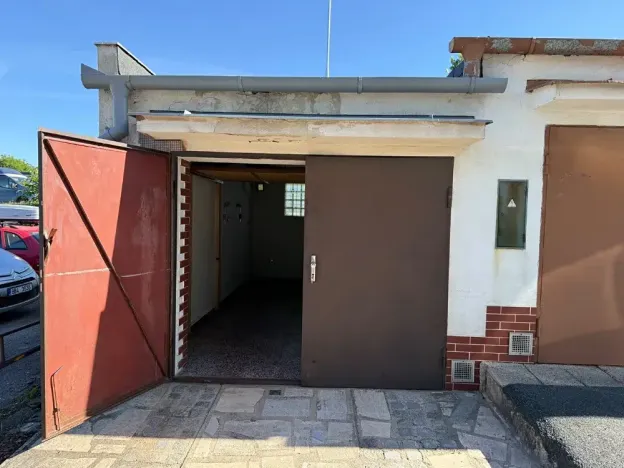 Pronájem garáže, Brno, Prostějovská, 22 m2