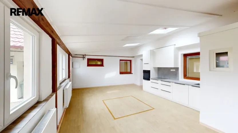Prodej rodinného domu, Odrovice, 400 m2