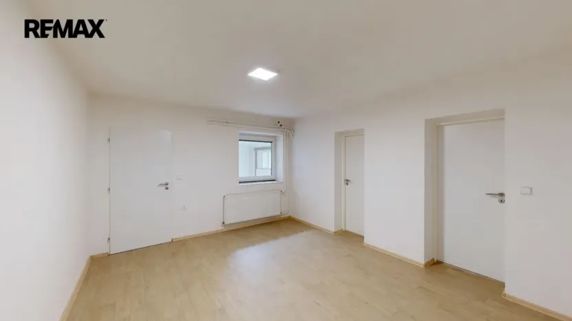 Prodej rodinného domu, Odrovice, 400 m2