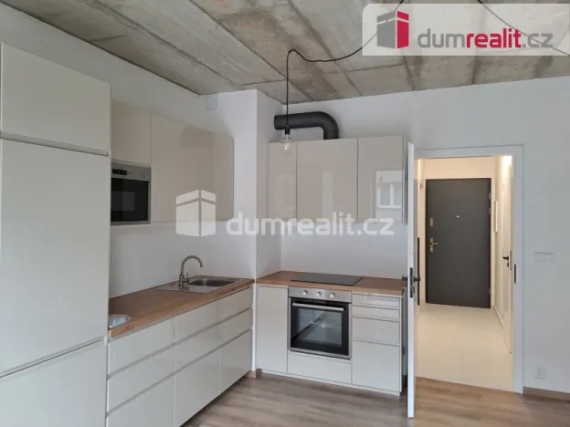Pronájem bytu 1+kk, Libčice nad Vltavou, Letecká, 35 m2
