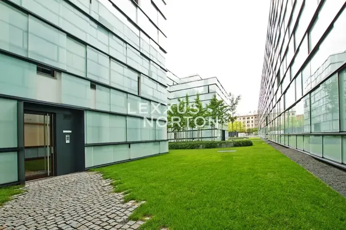 Pronájem bytu 2+kk, Praha - Karlín, Šaldova, 54 m2