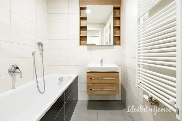 Pronájem bytu 2+kk, Praha - Letňany, Chlebovická, 67 m2
