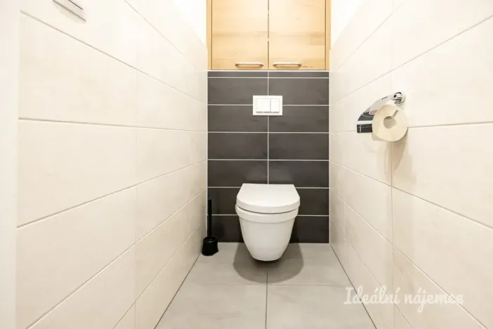 Pronájem bytu 2+kk, Praha - Letňany, Chlebovická, 67 m2