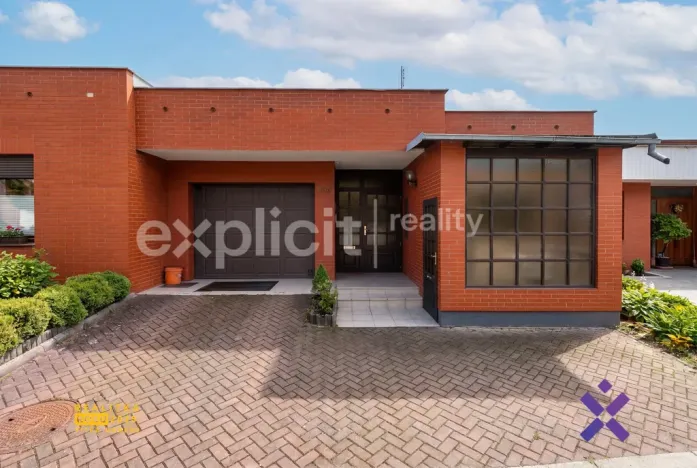Pronájem bytu 3+kk, Zlín, Nad Vývozem, 105 m2