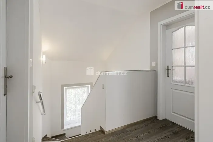 Prodej rodinného domu, Jenišov, Zalomená, 135 m2