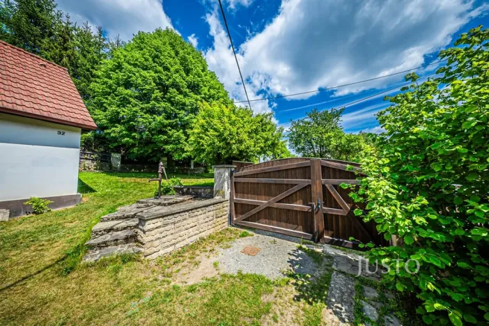 Prodej chalupy, Čisovice - Bojov, 137 m2