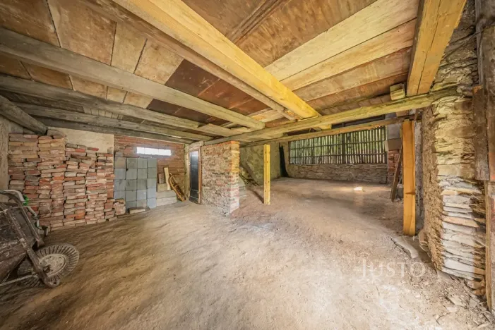 Prodej chalupy, Čisovice - Bojov, 137 m2