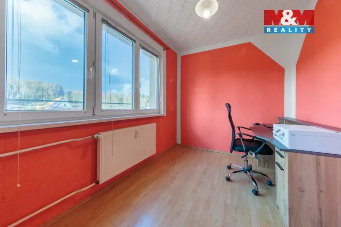 Prodej bytu 3+1, Habartov, Karla Čapka, 55 m2