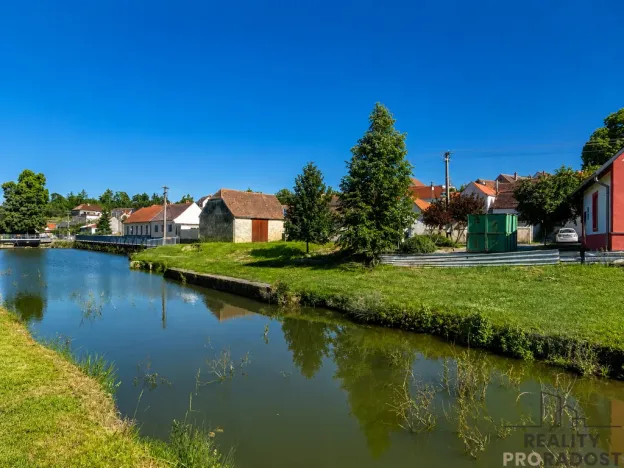 Prodej zahrady, Žerůtky, 770 m2