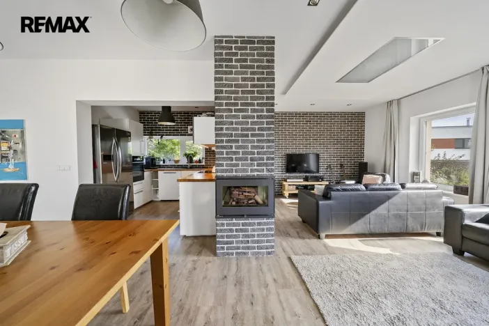 Prodej rodinného domu, Stěžery - Stěžírky, 215 m2
