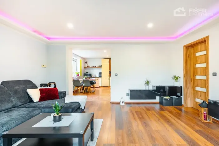 Prodej vícegeneračního domu, Valašské Meziříčí, Na Vyhlídce, 162 m2