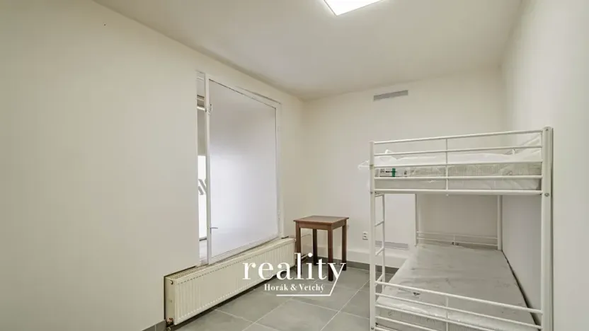 Pronájem ubytování, Brno, Křenová, 49 m2
