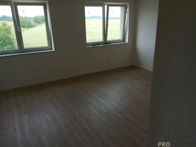 Pronájem bytu 3+kk, Horní Loděnice, 82 m2