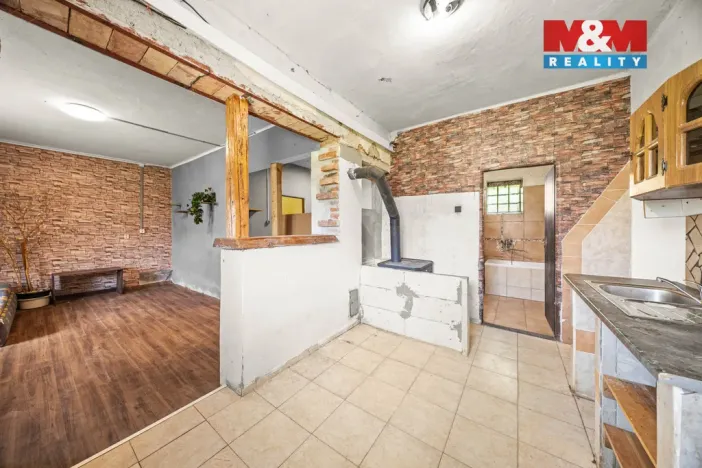 Prodej zemědělské usedlosti, Běchary - Běchárky, 141 m2