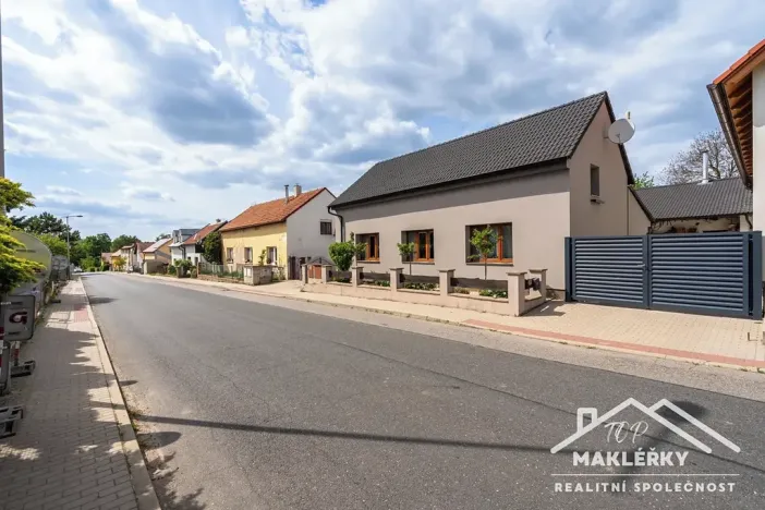 Prodej rodinného domu, Chotutice, Průběžná, 122 m2