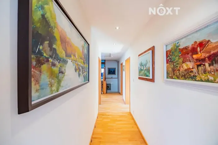 Prodej vícegeneračního domu, Praha - Uhříněves, Merkurova, 420 m2