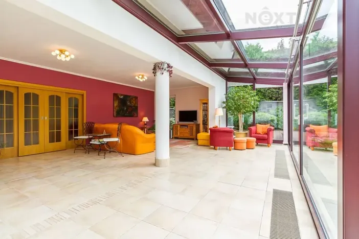 Prodej vícegeneračního domu, Praha - Uhříněves, Merkurova, 420 m2