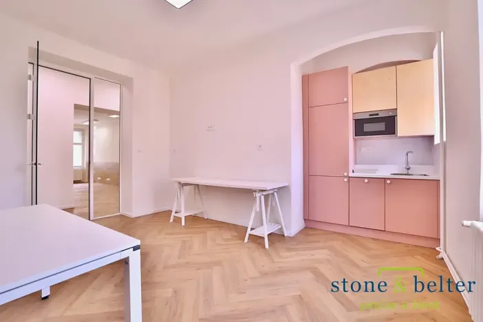 Pronájem kanceláře, Praha - Nové Město, Malá Štěpánská, 126 m2
