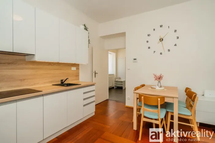 Pronájem bytu 2+kk, Praha - Libeň, Nad Rokoskou, 38 m2